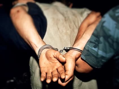 В Ростовской области задержали подозреваемого в расстреле семьи из пяти  человек, в том числе и двоих детей. Им оказался 36-летний местный житель, который дружил с убитыми людьми.