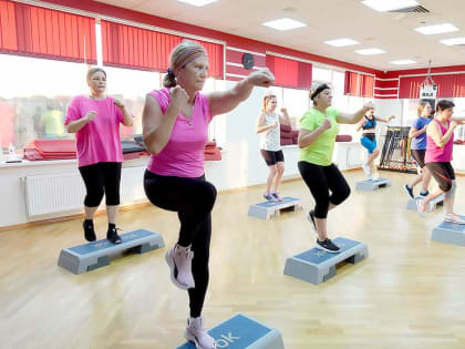 Поддержка активного долголетия через физическую культуру