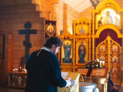 Таганрожцам могут разрешить приглашать священника в больницу