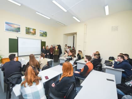 ПОЛИТЕХНИКАМ – РАЗВИВАТЬ «СЕМИКАРАКОРСКУЮ КЕРАМИКУ»