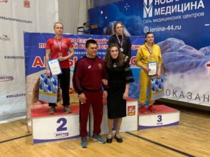 Соревнование среди девушек в Москве