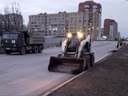 На дорогах Таганрога стартовала весенняя уборка