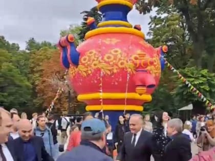 Ростов гуляет! 274-я годовщина, как-никак!