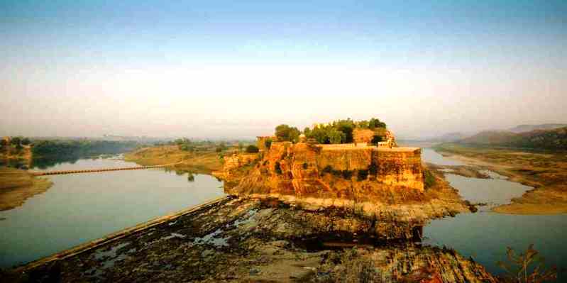 <p>Gagron Fort</p>