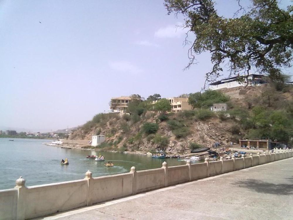 Lake Foy Sagar