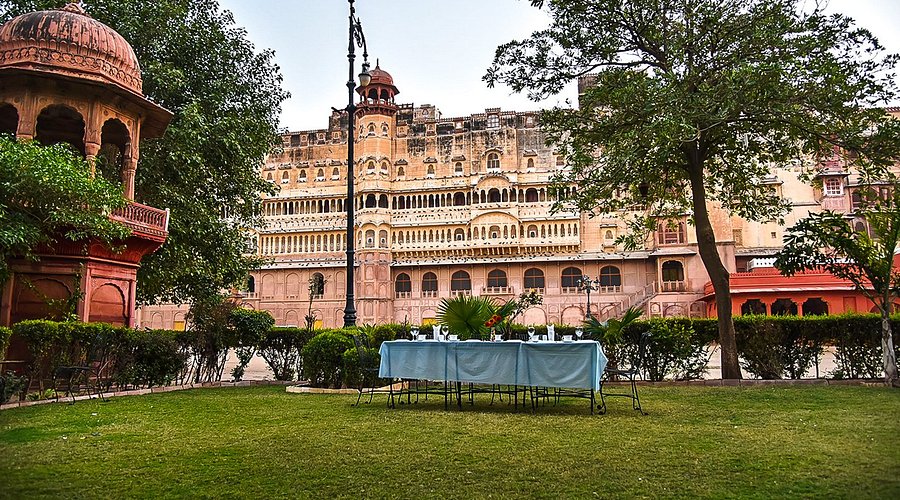 <p>Prachina Museum</p>