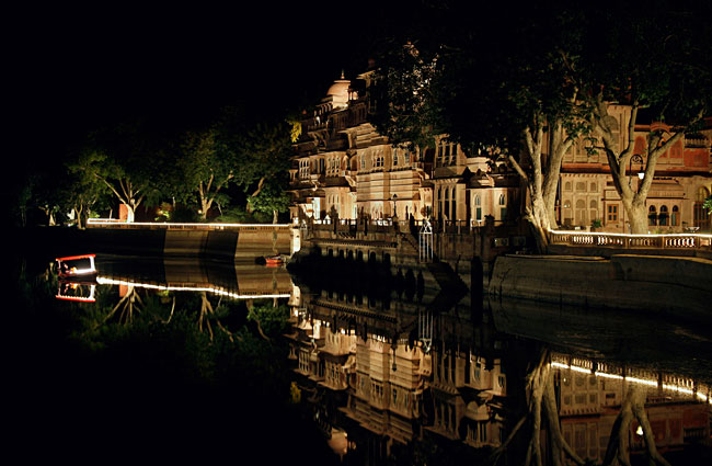 Gajner Palace and Lake