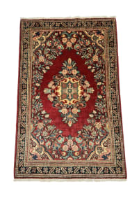 Sarouk Floral Medallion In Red
