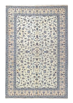 Nain Blue Vine Ivory