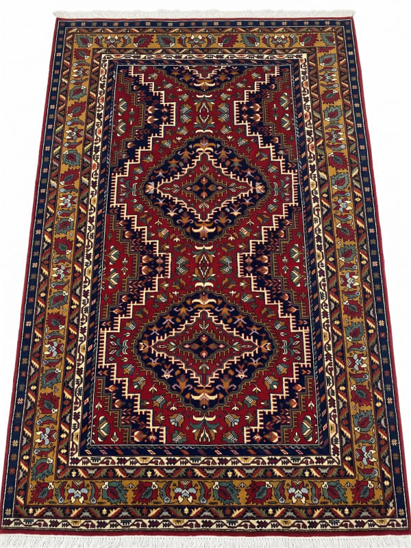 Qashqai Medallion Chain Red, Qashqai, Fars Province, Iran tribal rug, in madder red, Wool, 122x183, Nasim Carpets Malaysia