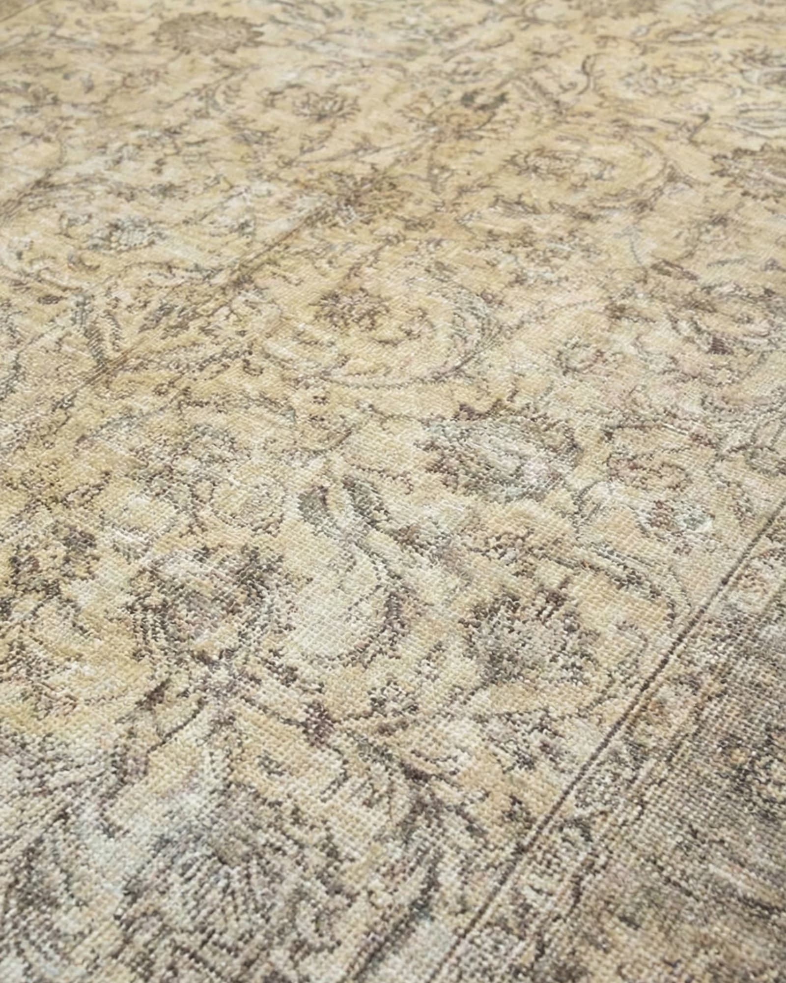 Vintage Tabriz Sand Floral, Tabriz persian rug, in ivory, Wool, 274x365 cm, Nasim Carpets Malaysia — view 3