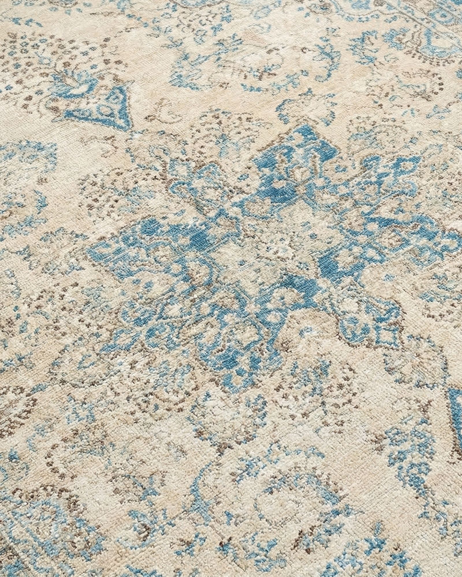 Vintage Tabriz Blue & Ivory Medallion, Tabriz persian rug, in blue, Wool, 274x366 cm, Nasim Carpets Malaysia — view 2