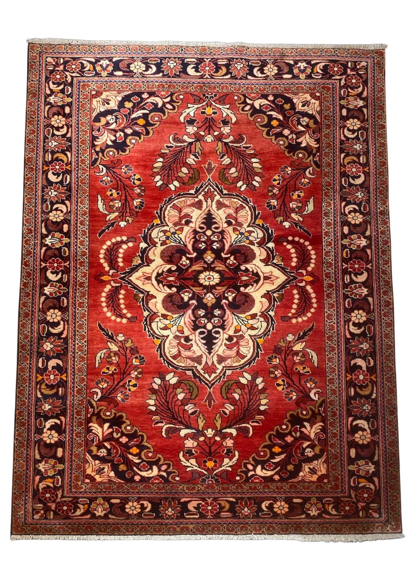 Bakhtiari Red Floral Medallion, Wool, 2x3 m, Nasim Carpets Malaysia — view 1