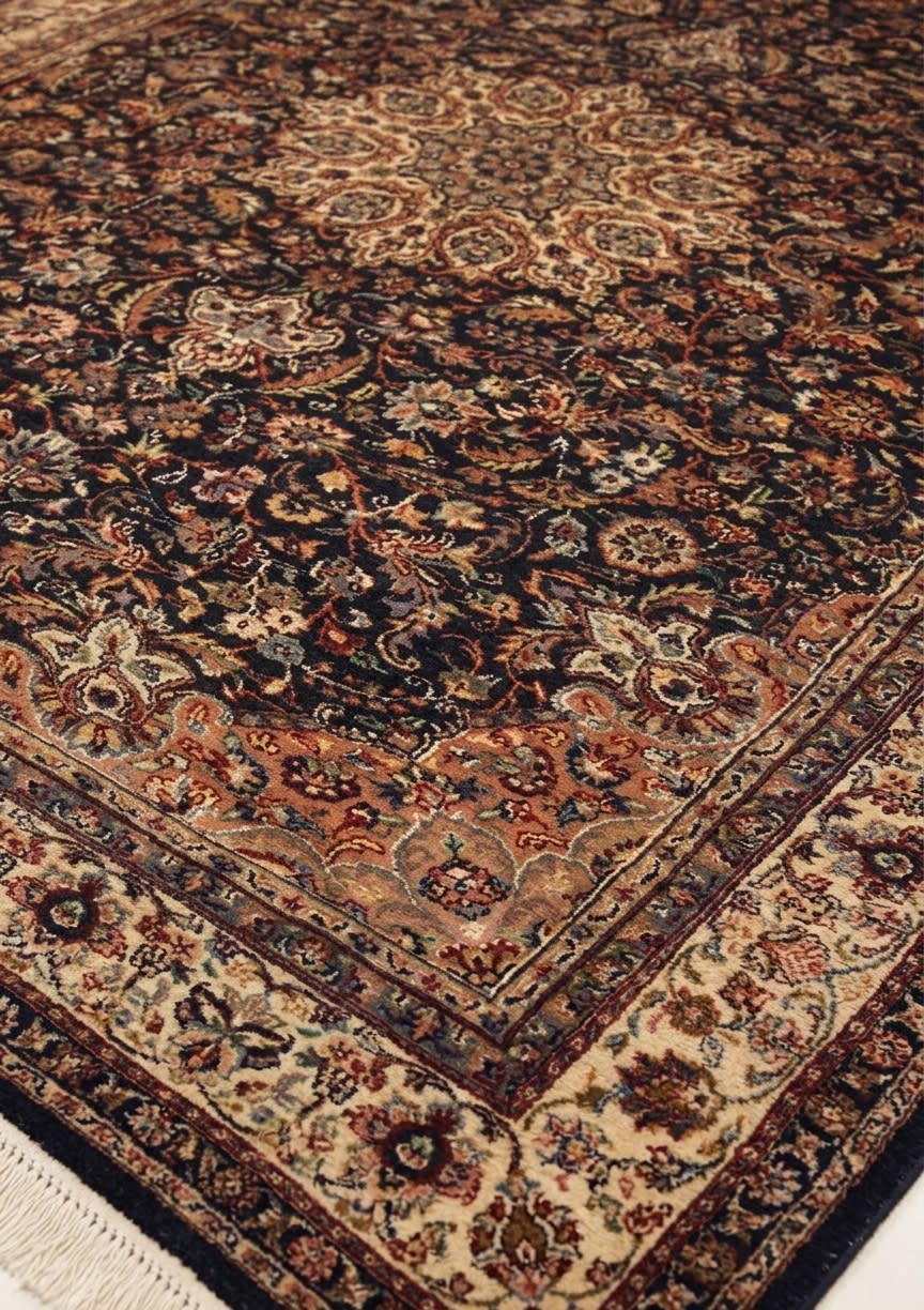 Pakistani Isfahan Medallion Navy, Pakistan persian rug, in navy blue, Silk and Wool, 183x274 cm, Nasim Carpets Malaysia — view 3