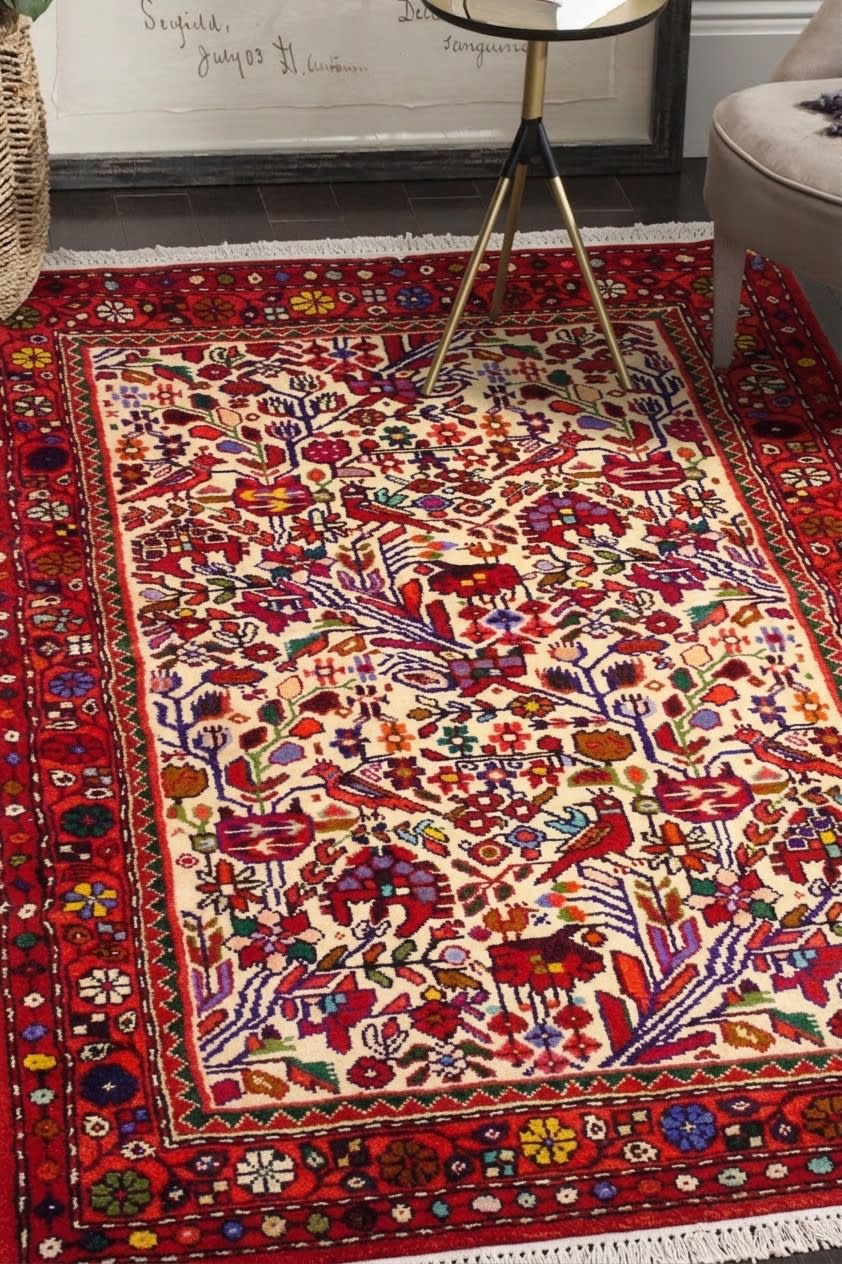Bakhtiari Tree of Life Ivory, Bakhtiari, Iran persian rug, in ivory, Wool, 91x122 cm, Nasim Carpets Malaysia — view 2