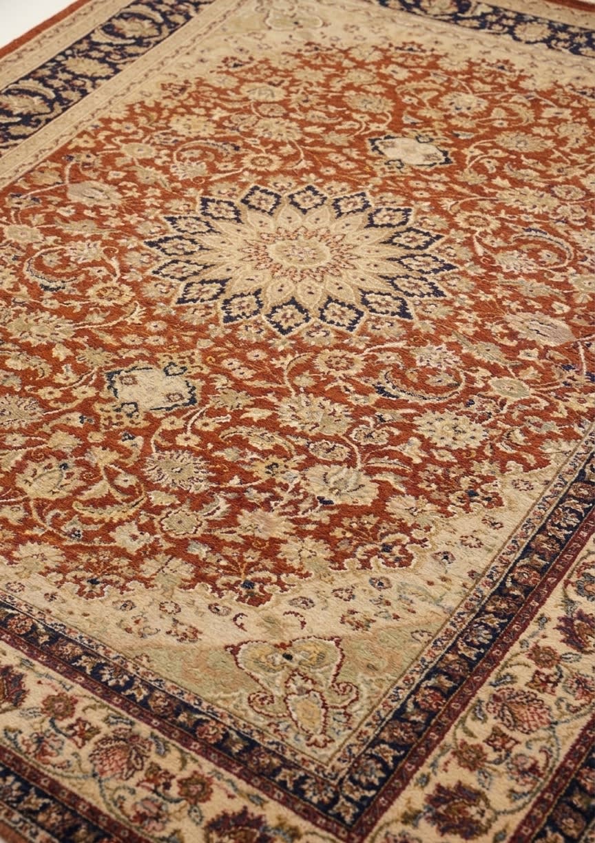 Isfahan Medallion Rust, Isfahan, Pakistan persian rug, in terracotta rust, Wool, 152x253 cm, Nasim Carpets Malaysia — view 3