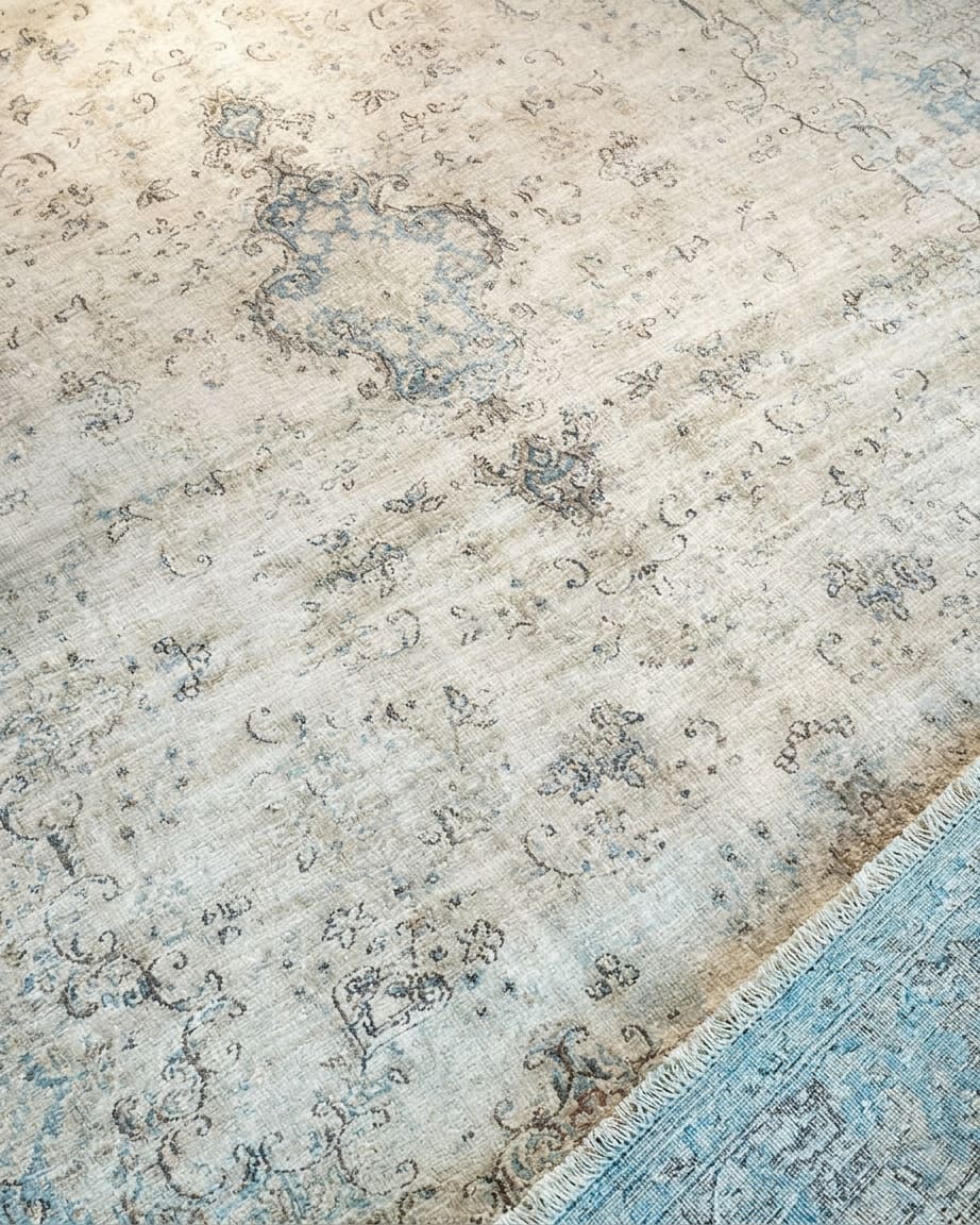 Kashan Open-Field Medallion Seafoam, Kashan persian rug, in ice blue, Wool, 243x304 cm, Nasim Carpets Malaysia — view 3