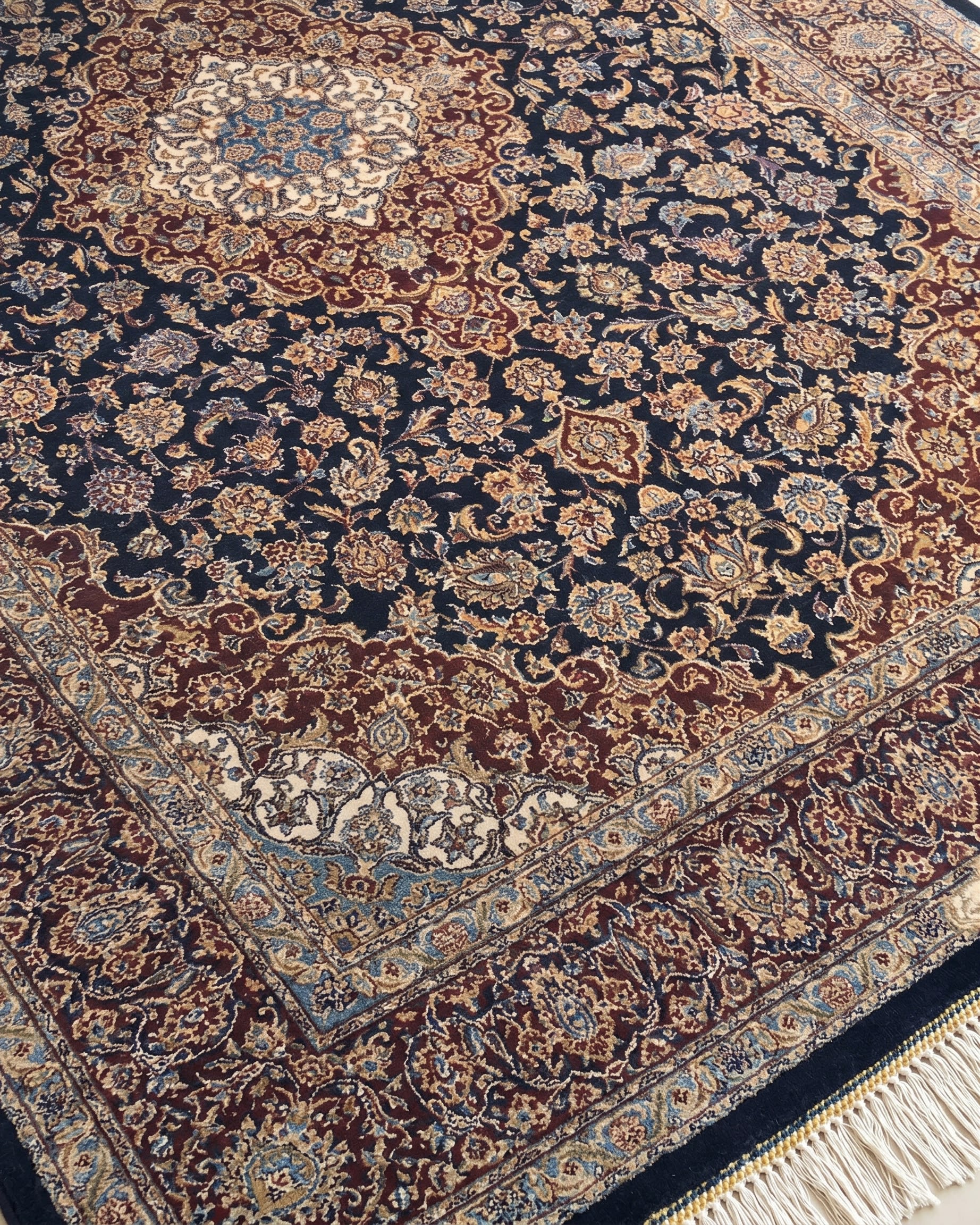Isfahan Medallion Navy, Isfahan, Iran bespoke rug, in midnight navy, Viscose, 91x152 cm, Nasim Carpets Malaysia — view 3