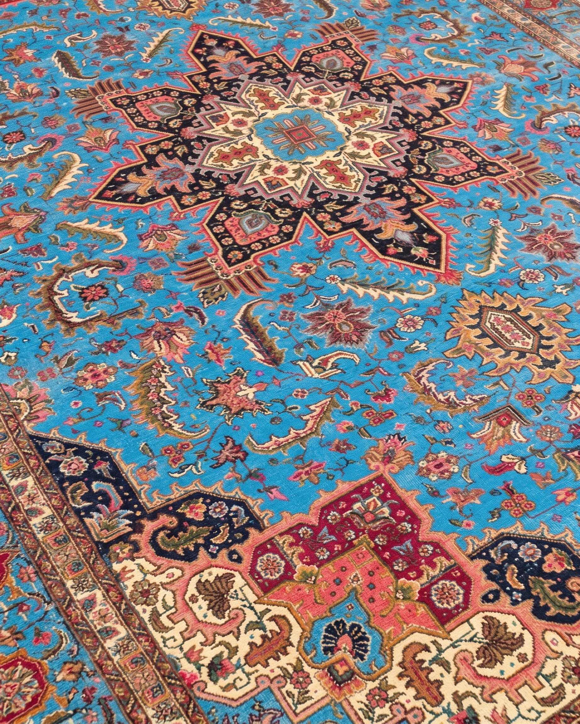 Heriz Medallion Sky Blue, Heriz, Iran bespoke rug, in sky blue, Viscose, 91x152 cm, Nasim Carpets Malaysia — view 3