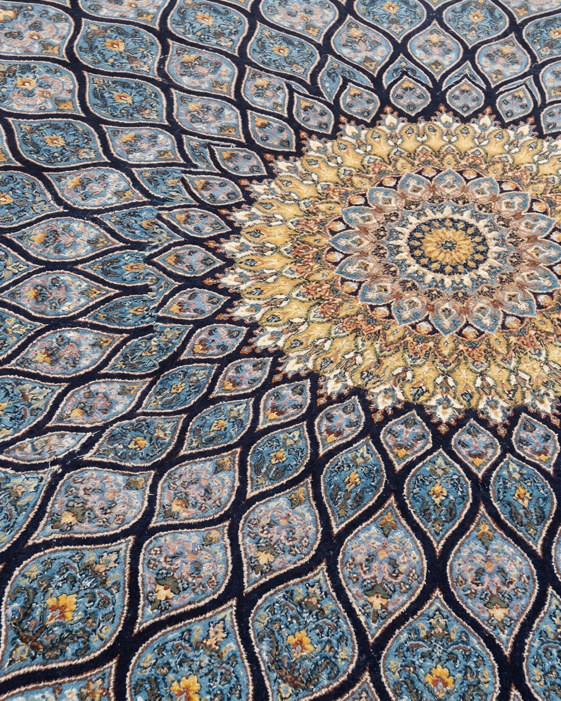 Isfahan Gonbad Blue, Isfahan, Iran bespoke rug, in cerulean blue, Viscose, 91x152 cm, Nasim Carpets Malaysia — view 3