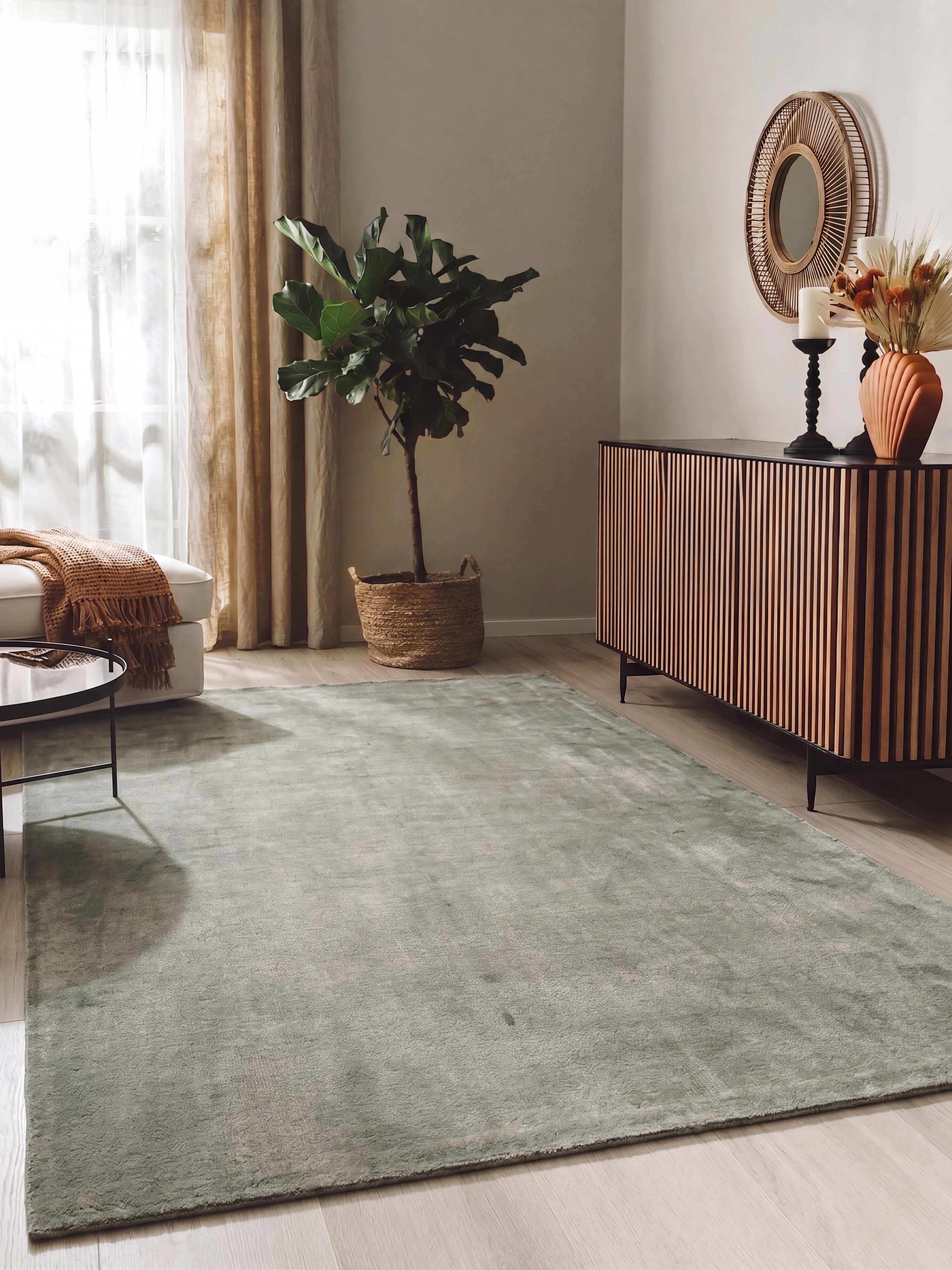 Nepal Solid Sage, Kathmandu, Nepal modern rug, in sage green, Pure Silk, 213x305 cm, Nasim Carpets Malaysia — view 2
