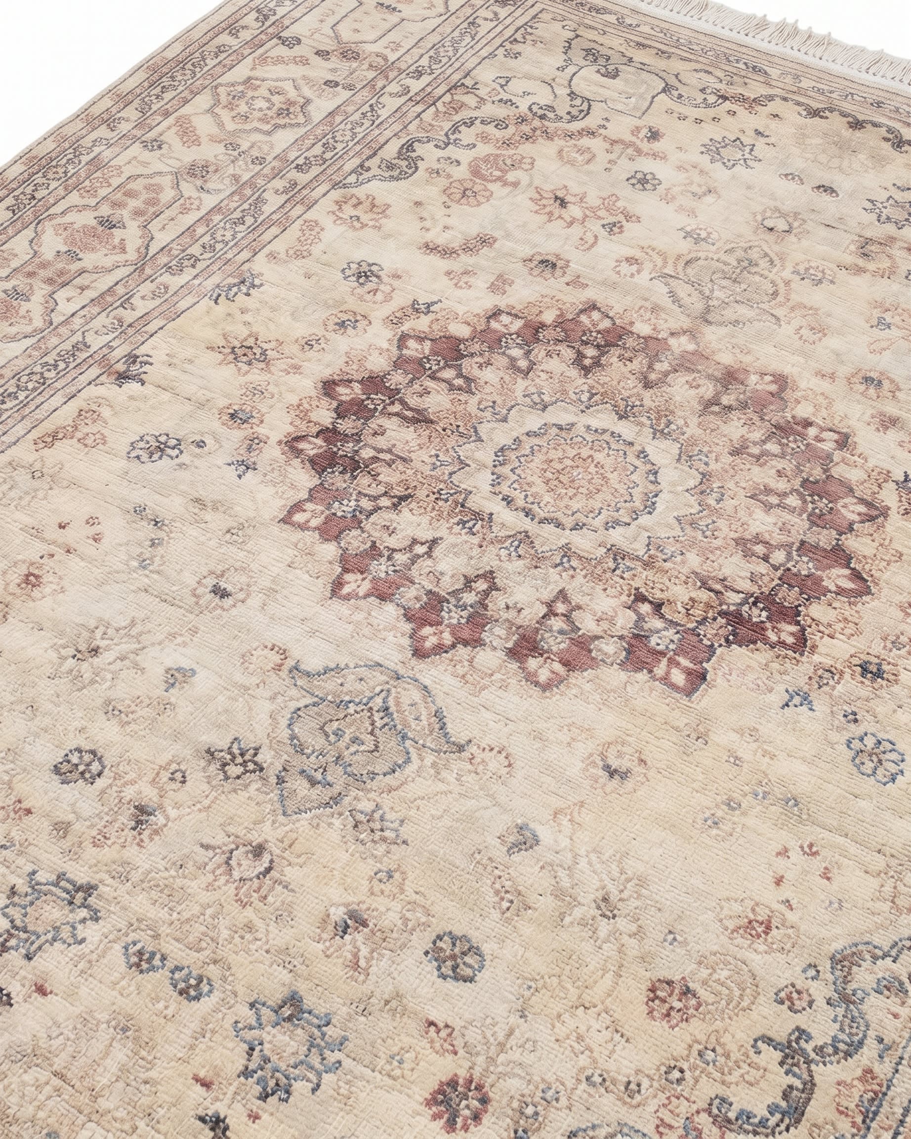 Qum Medallion Ivory, Iran persian rug, in antique ivory, Pure Silk, 122x183 cm, Nasim Carpets Malaysia — view 3