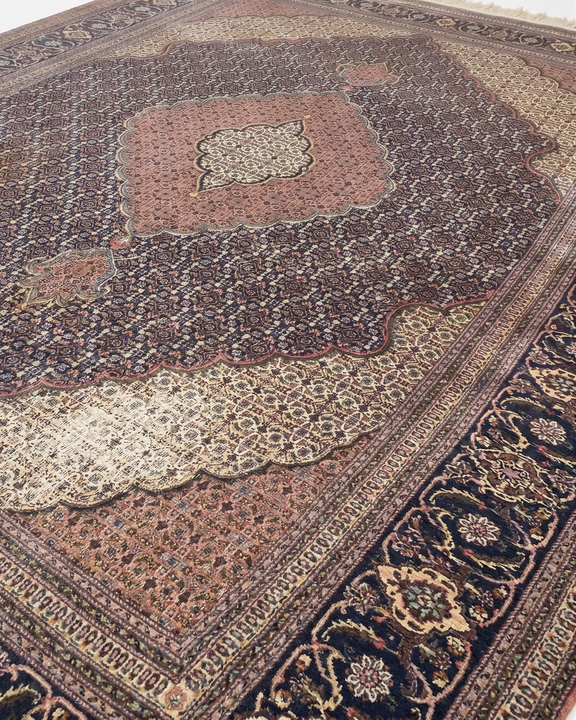 Tabriz Mahi Medallion Navy, Iran persian rug, in midnight navy, Wool, 213x305 cm, Nasim Carpets Malaysia — view 3