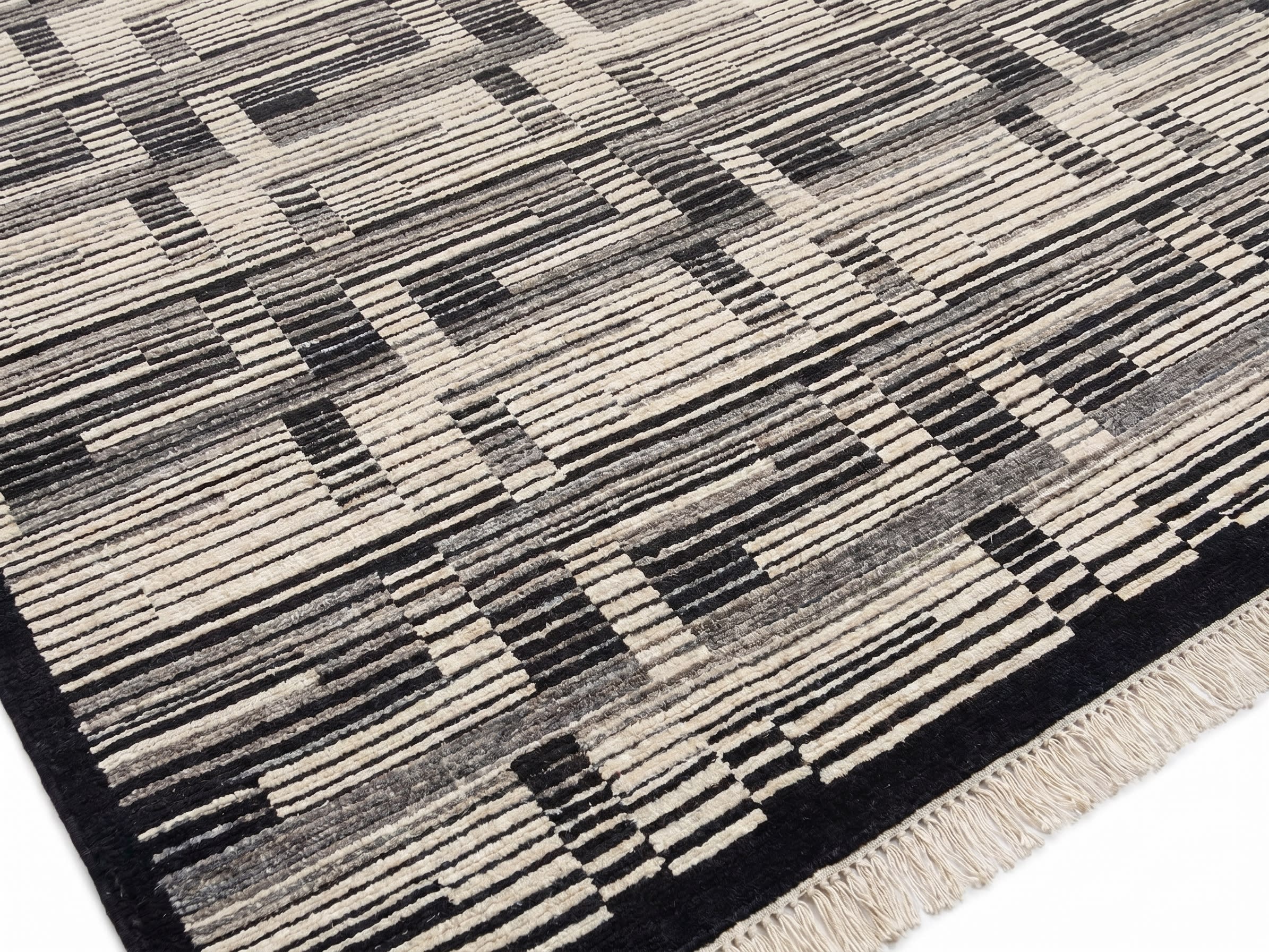 Nepali Abstract Brick Ivory Black, Nepal (Kathmandu Valley workshop tradition) modern rug, in ivory, Wool, 244x305 cm, Nasim Carpets Malaysia — view 3