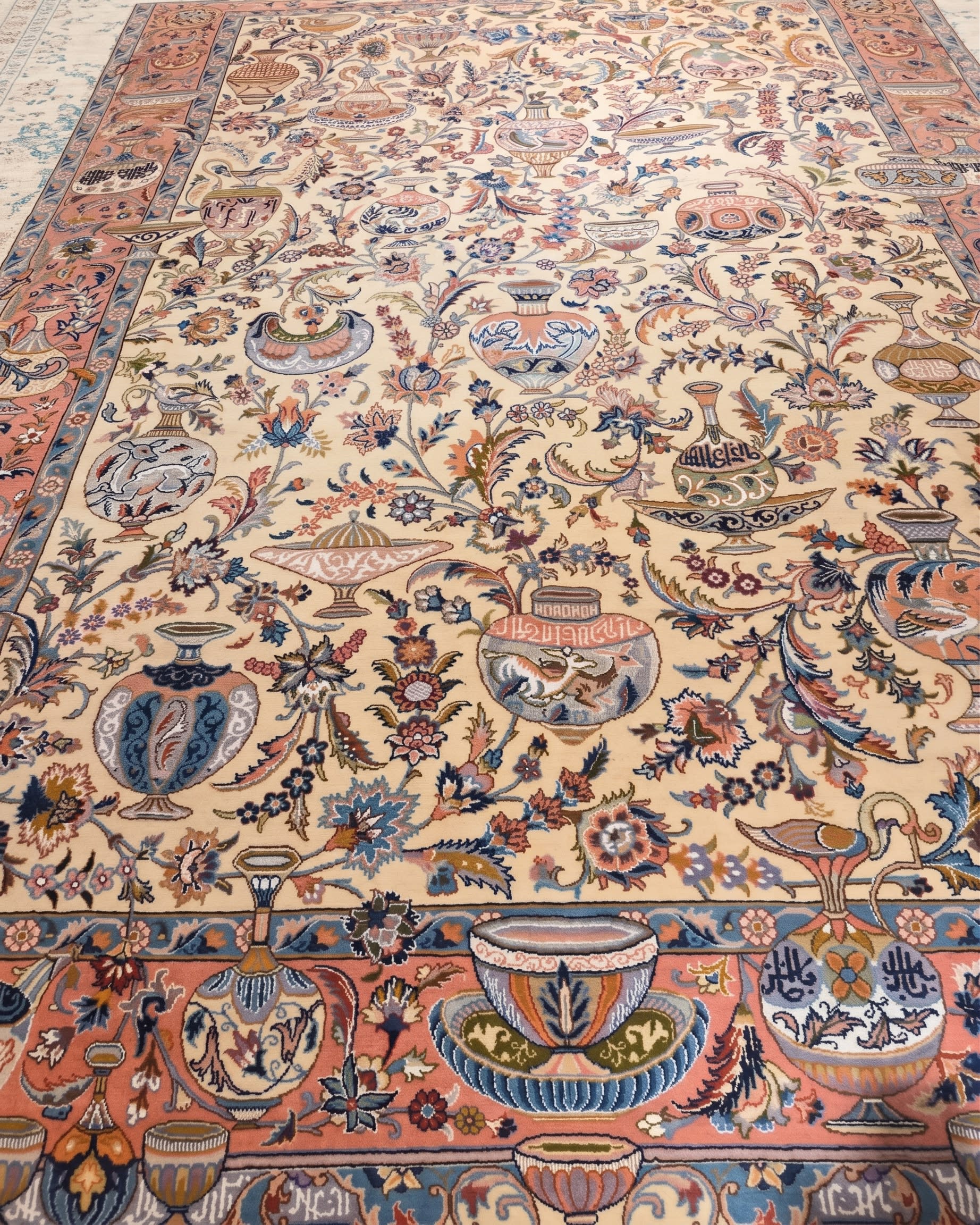 Tabriz Vase and Floral Ivory, Tabriz, Iran persian rug, in antique ivory, Wool, 244x354, Nasim Carpets Malaysia — view 3