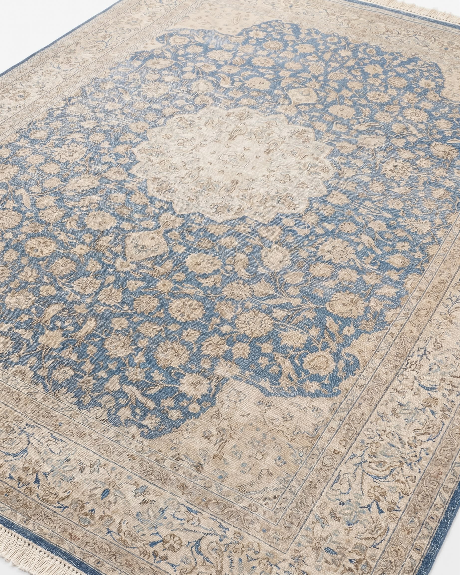 Kashan Medallion Floral Steel Blue, Kashan, Iran persian rug, in steel blue, Wool, 268x366, Nasim Carpets Malaysia — view 3