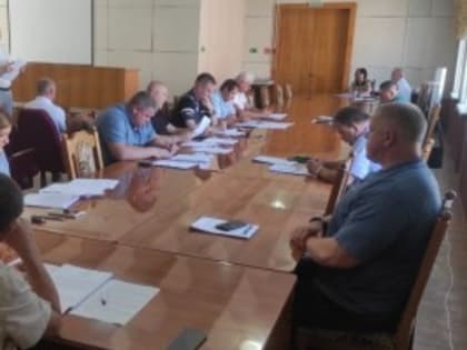 Заседание Гуковской городской Думы: ключевые изменения в бюджете и налогах