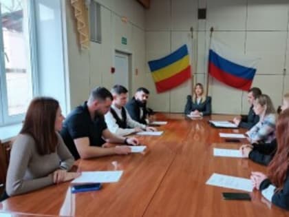 Молодежный парламент Гуково обсуждает участие в конкурсе