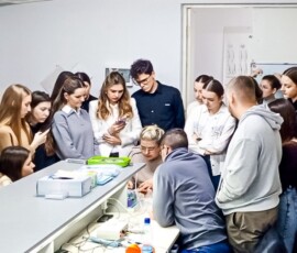 praktychnyi maister klas estetychna funktsionalna restavratsiia zubiv kyiv (7)