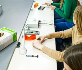 praktychnyi maister klas estetychna funktsionalna restavratsiia zubiv kyiv (9)