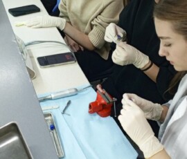 Практичний майстер клас з основ стоматологічної імплантації в Ужгороді (19)