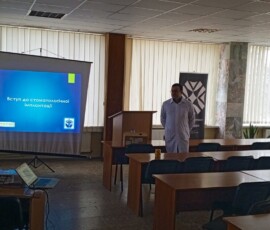 Практичний майстер клас з основ стоматологічної імплантації в Ужгороді (2)