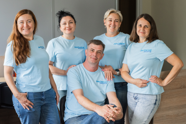 jendental team