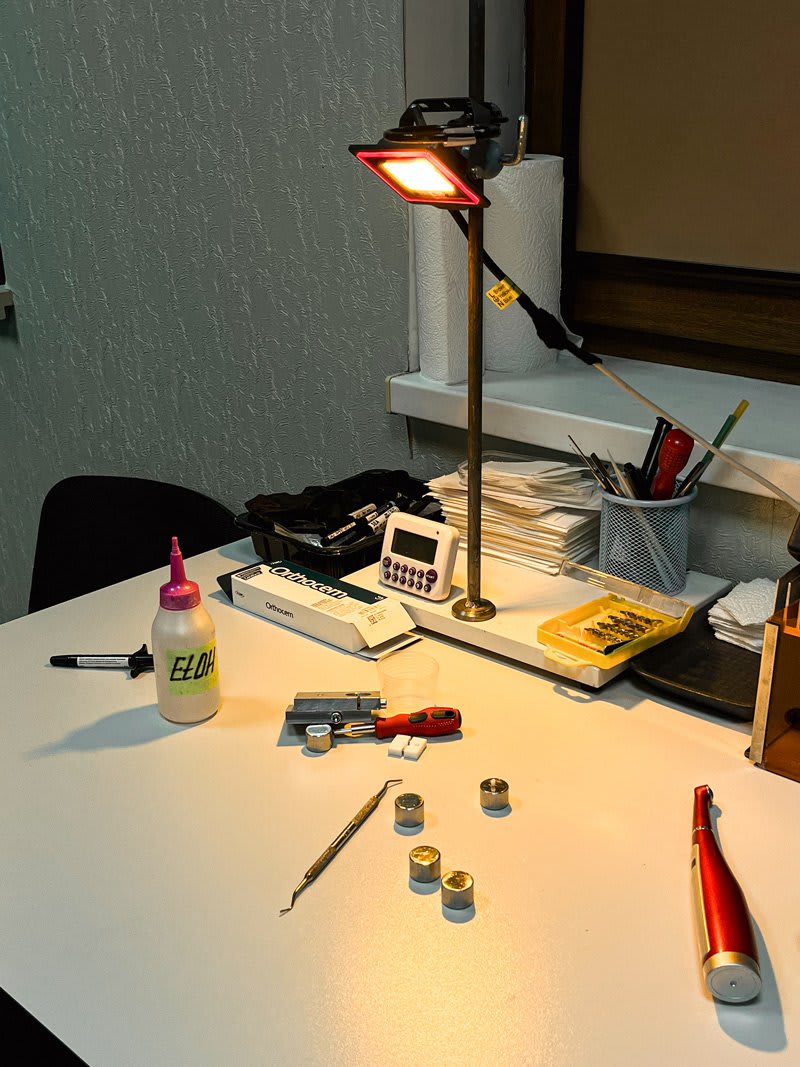 Стіл первинного тестування стоматологічних матеріалів JenDental.