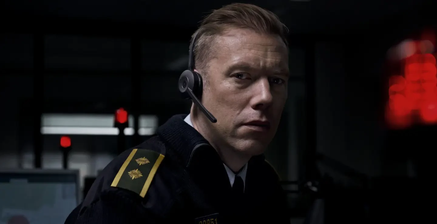 Imagen de la película The Guilty, dirigida por Gustav Möller en 2018.