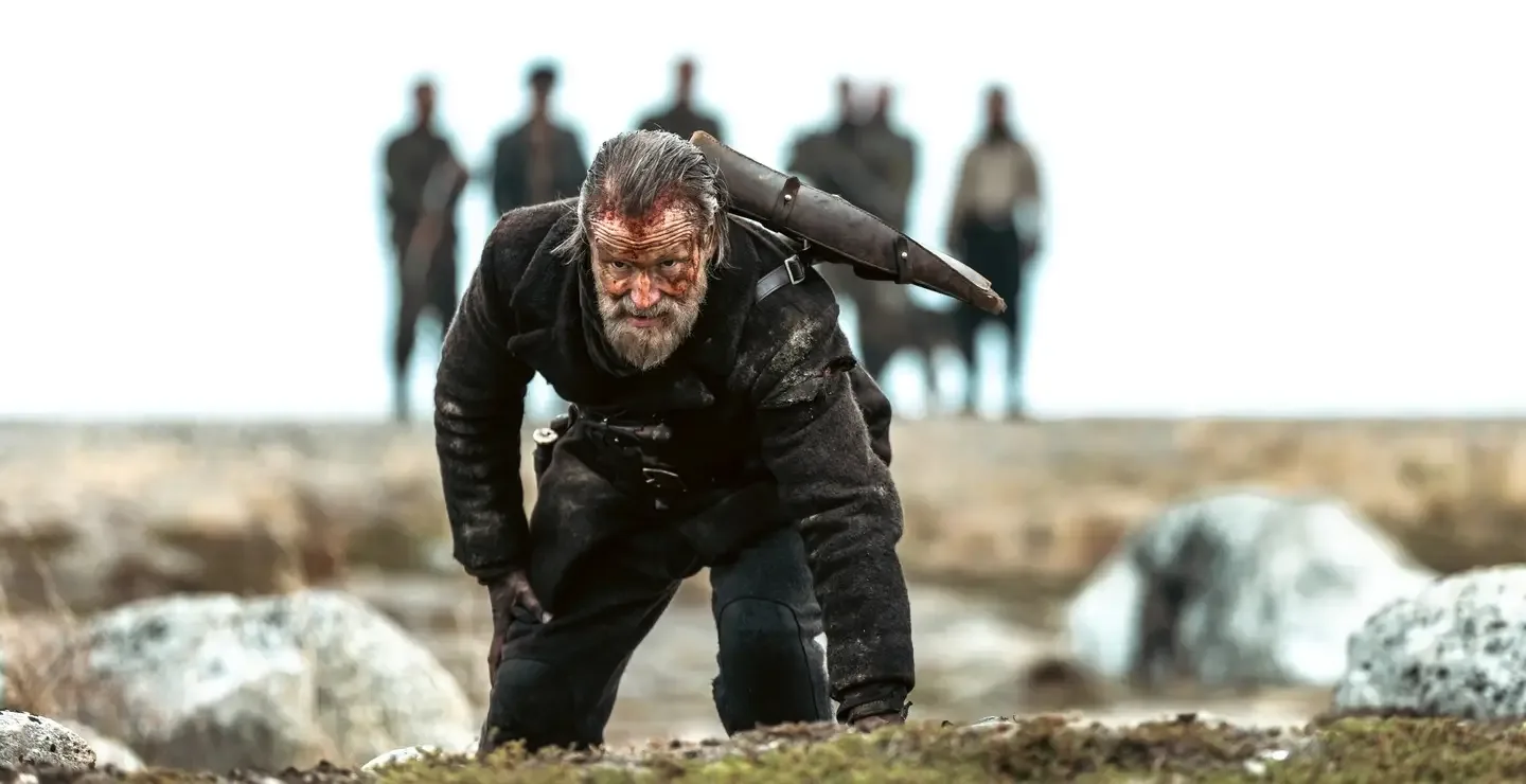 Imagen de la película Sisu, dirigida por Jalmari Helander en 2022.