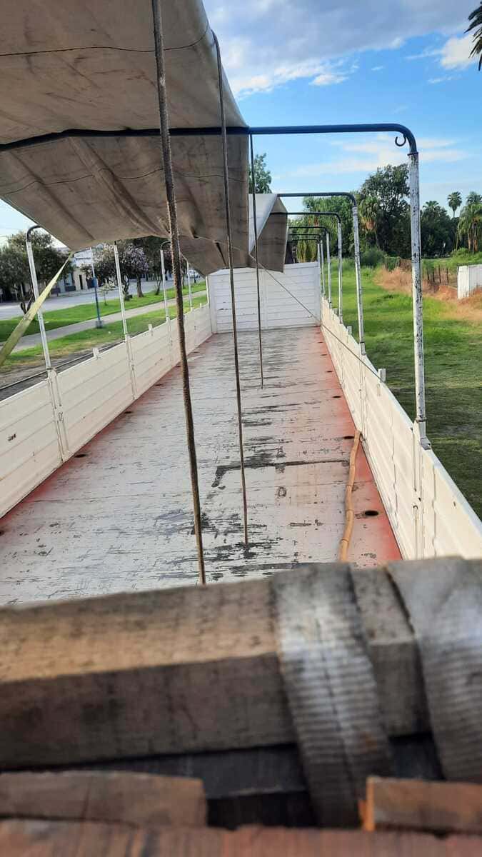 SEMIRREMOLQUE BARANDA VOLCABLE TAHNOS 2+1 – MOD. 2021  - foto 4