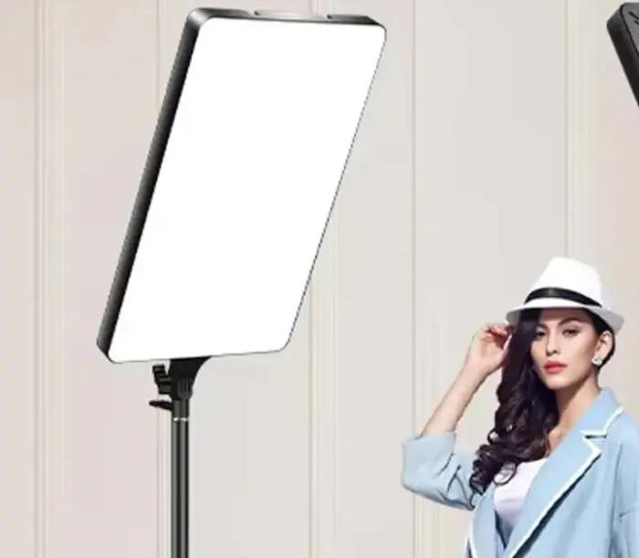 Panneau LED RL-16 60W – Éclairage Vidéo Professionnel 2700-7500K CRI 96+ thumbnail 3