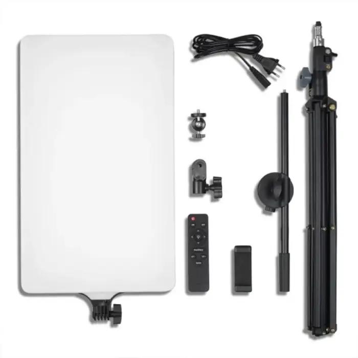Panneau LED Rectangulaire RL-19T Avec Trépied Et Télécommande – Éclairage Photo, Vidéo Et Live Streaming Professionnel thumbnail 3