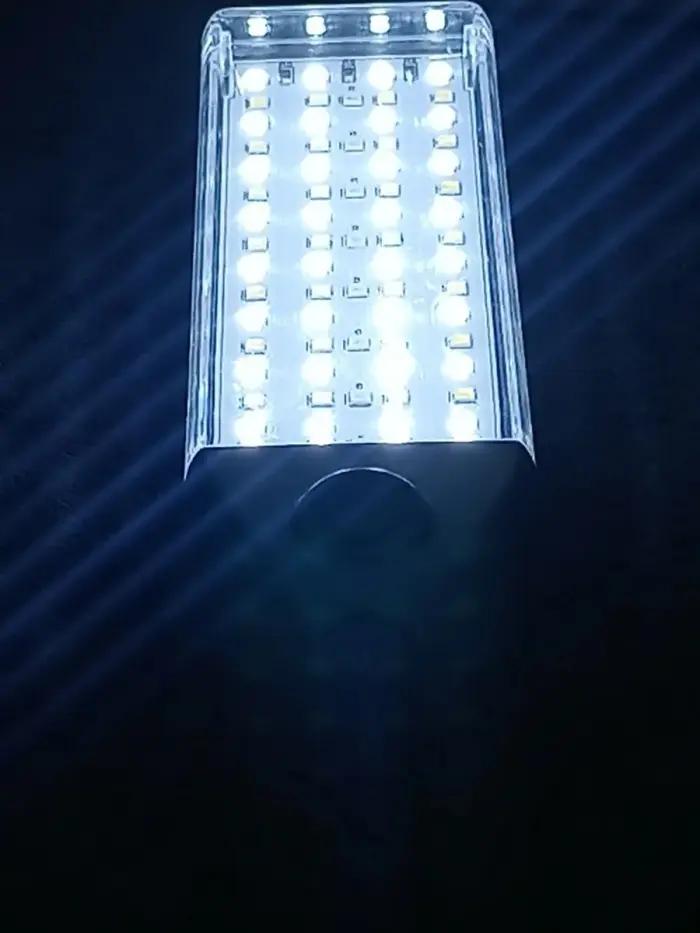 Lampe LED D’Urgence Rechargeable Solaire 100W Étanche IP66 thumbnail 6