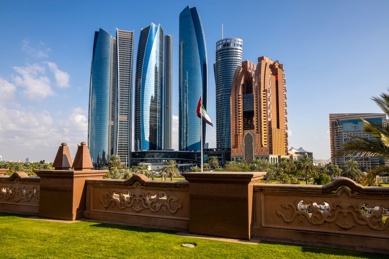 Abu Dhabi City Tour with Warner Bros. - Image 1