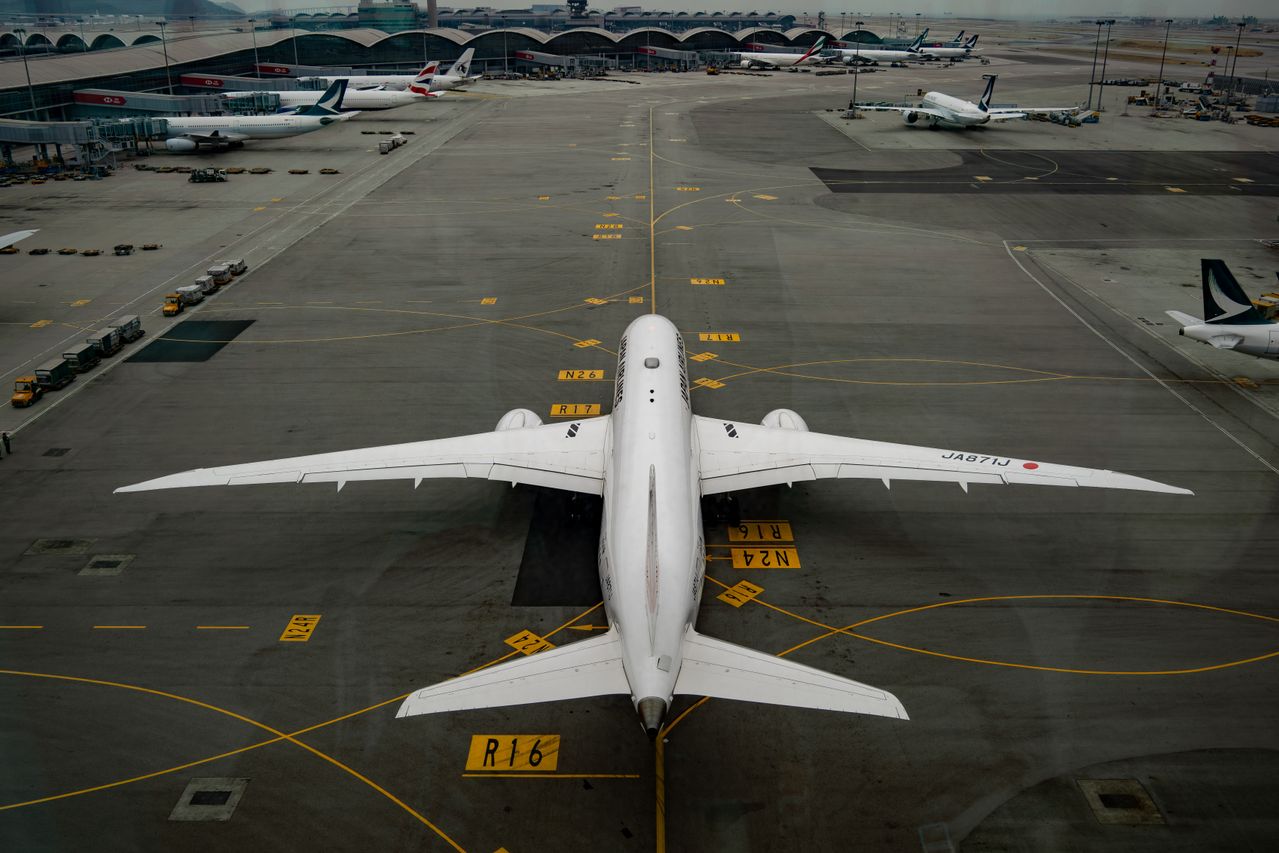 Arrival In Hong Kong & Transfer To Macau - Image 1