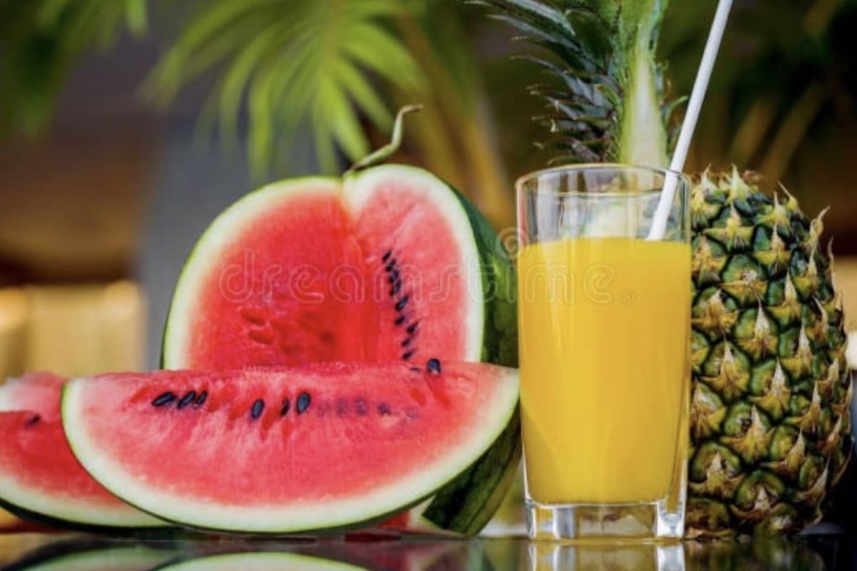 Jus au choix ananas pastèque et orange