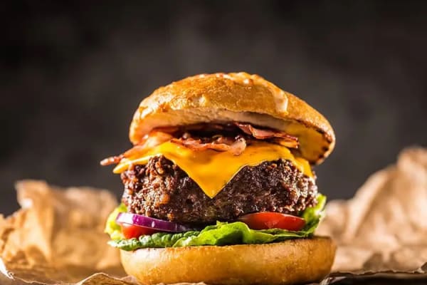 Cheese burger / frites