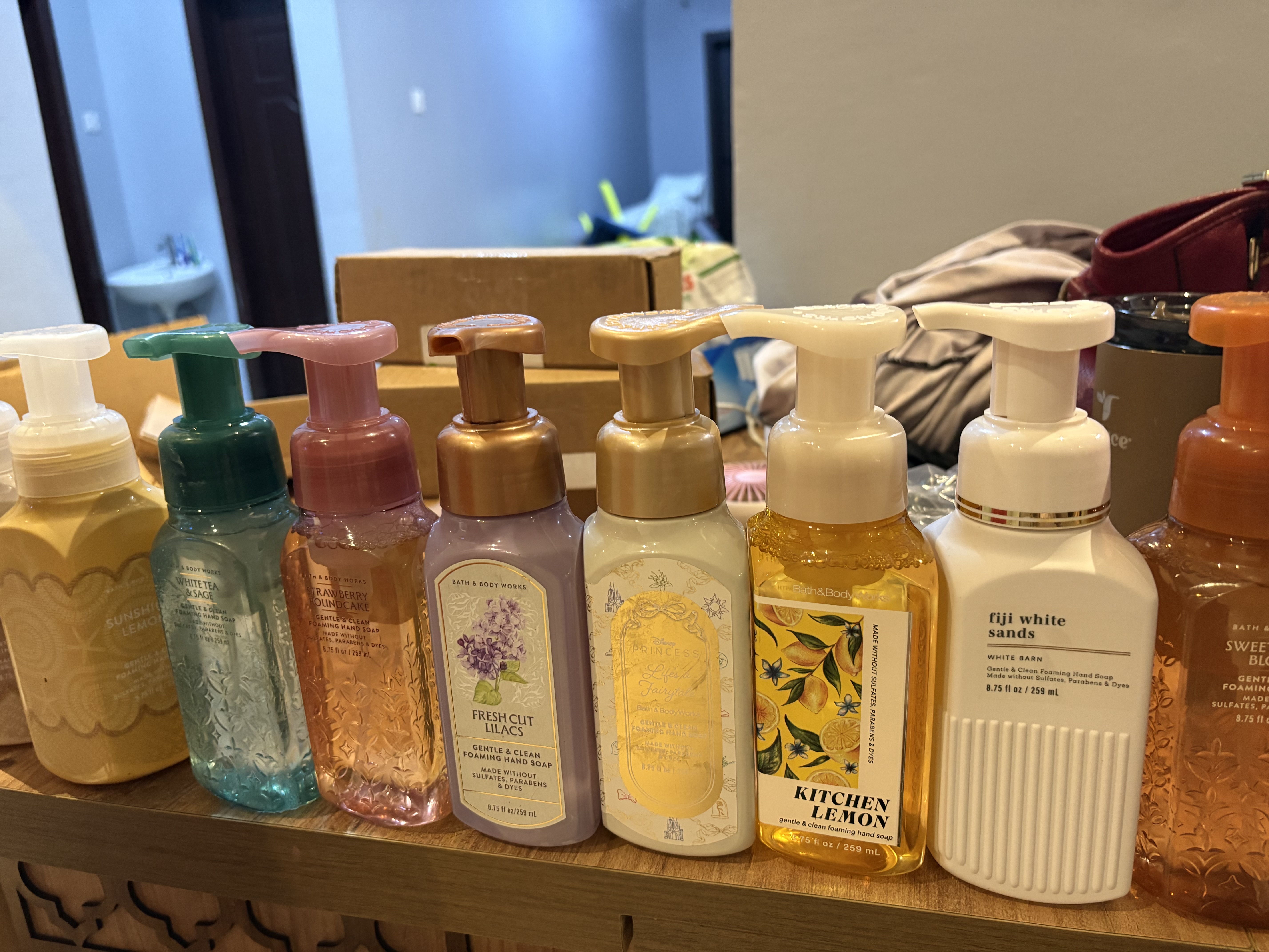 Bath and body Hand wash