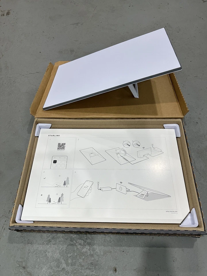 STARLINK ROAMING KIT GEN 3 DISH WITH ROUTER - UTA-232 + UTR-232